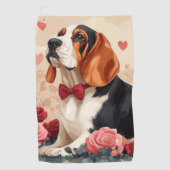 Basset Hound mit Rose - Valentinstag Golfhandtuch (Vorderseite)