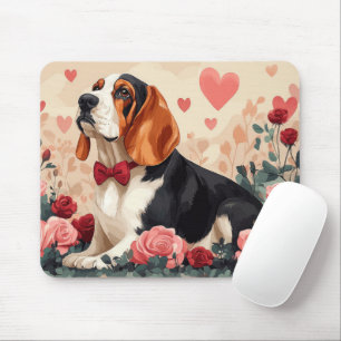 Basset Hound mit Rose - Valentinstag Mousepad