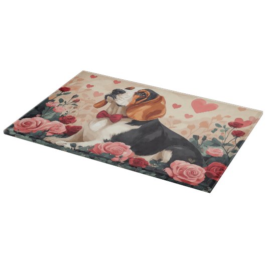 Basset Hound mit Rose - Valentinstag Schneidebrett (Ecke)