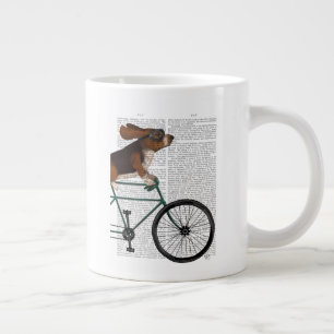 Basset Hound on Bicycle Jumbo-Tasse