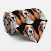Basset Hound Red & White Krawatte (Gerollt)