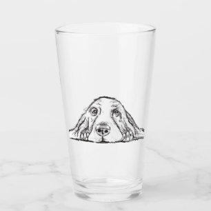 Basset Hound schwarz weiß einfaches Hundebaby mit Glas