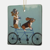 Basset Hound Tandem Keramikornament (Links)