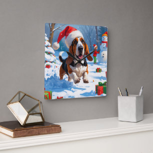 Basset Hound Weihnachtsfestliche Schneeszene Quadratische Wanduhr