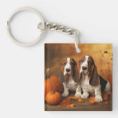 Basset Hound Welpe Herbst Delight Pumpen Schlüsselanhänger (Vorderseite)