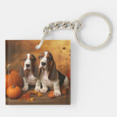 Basset Hound Welpe Herbst Delight Pumpen Schlüsselanhänger (Rückseite)