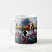 Basset Hund auf einem Paddle: Ein Landschaftliches Kaffeetasse (Vorderseite Links)