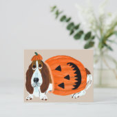 Basset In Pumpkin Anzug Postkarte (Stehend Vorderseite)