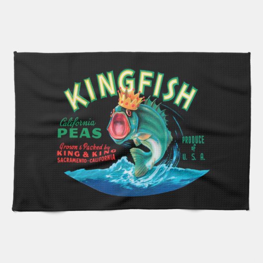 Bassfische mit Krone auf schwarzem Hintergrund Handtuch (Horizontal)