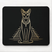 Bastet, ägyptische Katzengöttin vor einer Pyramide Mousepad (Vorne)