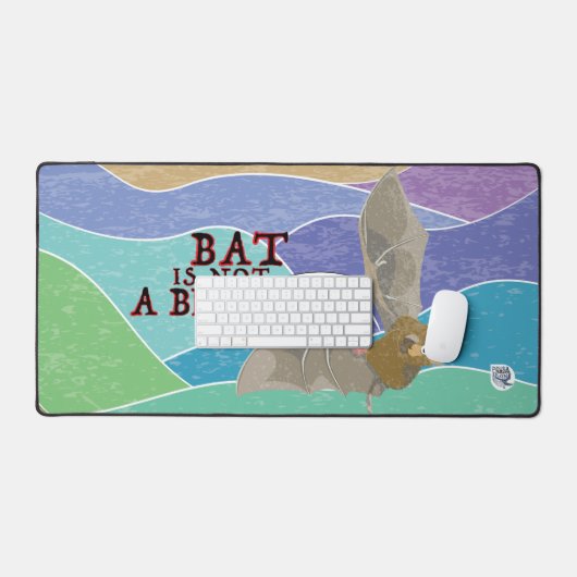 Bat ist kein Vogel Schreibtischunterlage (Tastatur & Maus)