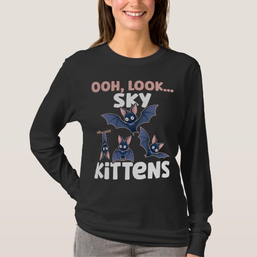 Bat Lover Sky Kittens Fan T-Shirt (Vorderseite)