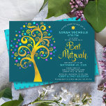 Bat Mitzvah Aquamarin Gold Foil Script Tree of Lif Einladung<br><div class="desc">Seien Sie stolz, freuen Sie sich und präsentieren Sie diesen Meilenstein Ihres Lieblings-Bat Mitzvah! Dieses grafische Imitat aus Goldfolienbaum mit funkelnd türkisfarbenem, aquamarinem, lila und blauen Stern von David und dot "Blätter" auf einem aquamarinen, dunkelblauen Hintergrund ist die perfekte Einladung für diesen besondere Anlass. Auf der Rückseite ist ein winziger,...</div>