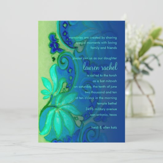 Bat Mitzvah Blue und Aqua Floral Einladung (Stehend Vorderseite)