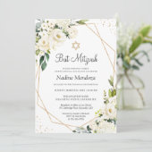 Bat Mitzvah | Greenery White Rose Floral Geometric Einladung (Stehend Vorderseite)