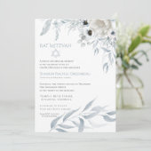 Bat Mitzvah Moderne Wasserfarbe Dusty Blue Floral Einladung (Stehend Vorderseite)