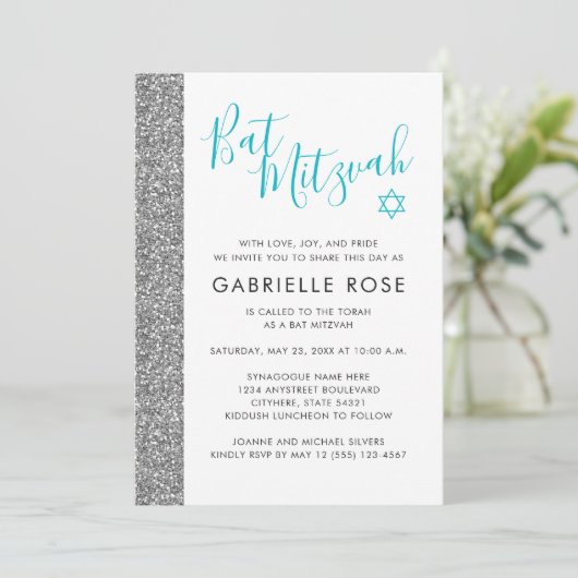 Bat Mitzvah Moderner Silberner Glitzer Streifen Einladung (Stehend Vorderseite)
