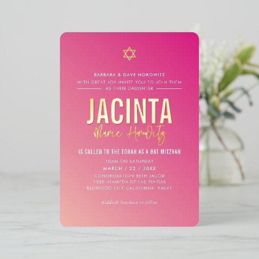 BAT MITZVAH Moderner Stern hellrosa Farbverlauf Go Folieneinladung (Stehend vorne)