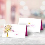 Bat Mitzvah Modernes Gold und rosa Foil Tree of Li Platzkarte<br><div class="desc">Kein Bat Mitzvah Party ist komplett ohne personalisierte Platzkarten. Lass deinem Lieblings-Bat Mitzvah Stolz, Freude und feiere ihren Meilenstein in ihrem perfekt koordinierten Party. Diese raffinierte, schicke, atemberaubende, grafische Imitat Goldfolienbaum mit funkelnd rosa, orangefarbenen und roten Stern von David und Dot "Blätter" und Hot-Rosa Drehbuch Typografie überlagert einen weißen Hintergrund....</div>