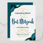 Bat Mitzvah Turquoise Agate Bold Skript Real Gold Folieneinladung<br><div class="desc">Seien Sie stolz, freuen Sie sich und präsentieren Sie diesen Meilenstein Ihres Lieblings-Bat Mitzvah! Versenden Sie diese coole, einzigartige, moderne, personalisierte, hebräische Name echte Goldfolie Einladung für eine Veranstaltung zu erinnern. Dunkle aquamarine blaue Schrift-Typografie, reale Goldfolie sans Serifentypografie, und ein echter Goldstar aus David aus einer Folie überlagert einen einfachen,...</div>