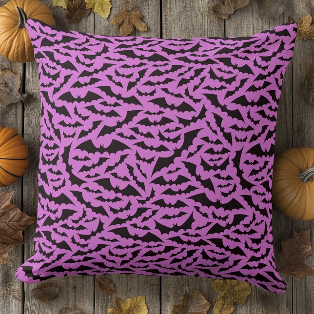 Bat Muster lila schwarz Halloween Kissen (Bat pattern purple black Halloween Throw Pillow)