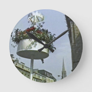 Bath England 1986 Roman Bath1a snap-24056 jGibney Runde Wanduhr