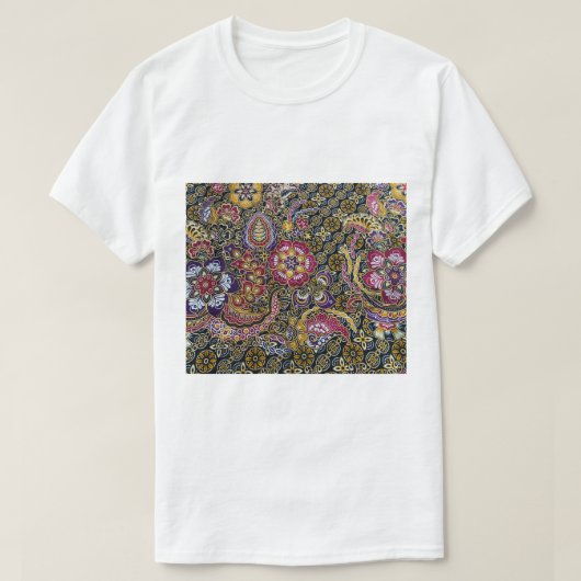 Batik Cambodian Sarong T-Shirt (Design vorne)