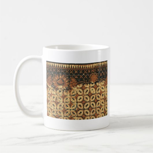 Batik Earthy Coffee Bean Elegant Rustikal geplagt Kaffeetasse (Links)