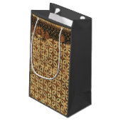 Batik Earthy Coffee Bean Elegant Rustikal geplagt Kleine Geschenktüte (Rückseite Schrägansicht)