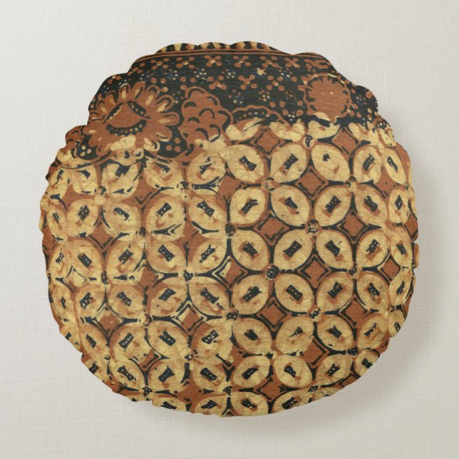 Batik Earthy Coffee Bean Elegant Rustikal geplagt Rundes Kissen (Vorderseite)