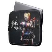 Batman Arkham Knight | Harley Quinn mit Bat Laptopschutzhülle (Vorderseite Links)