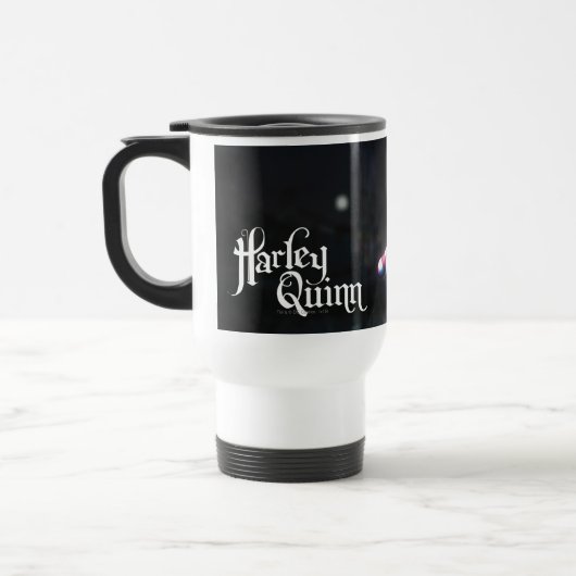 Batman Arkham Knight | Harley Quinn mit Bat Reisebecher (Links)