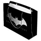 Batman Arkham Knight Pixel Logo Große Geschenktüte (Rückseite Schrägansicht)