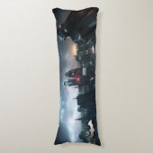 Batman Looking Over City Seitenschläferkissen (Vorderseite Vertikal)