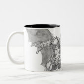 Batman Lunging Forward Zeichnend 2 Zweifarbige Tasse (Links)
