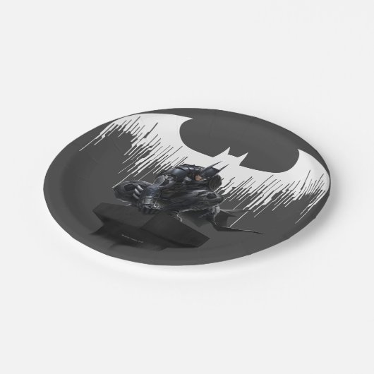 Batman Perched auf einer Säule Pappteller (Schrägansicht)