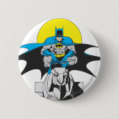 Batman Perches auf Stone Lion Button (Vorderseite)