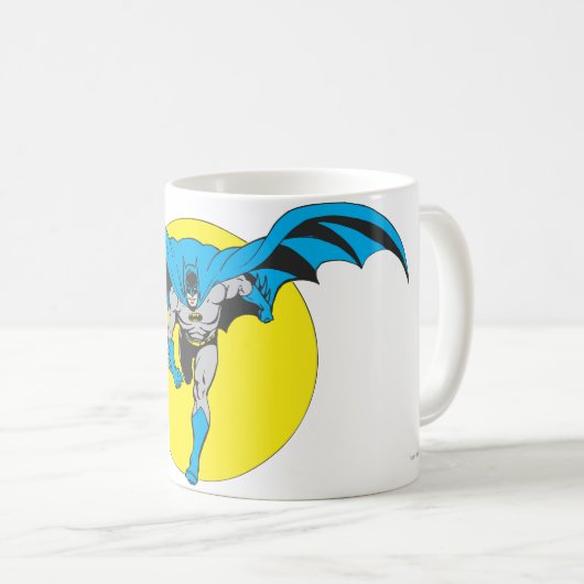 Batman Runs Forward Kaffeetasse (VorderseiteRechts)