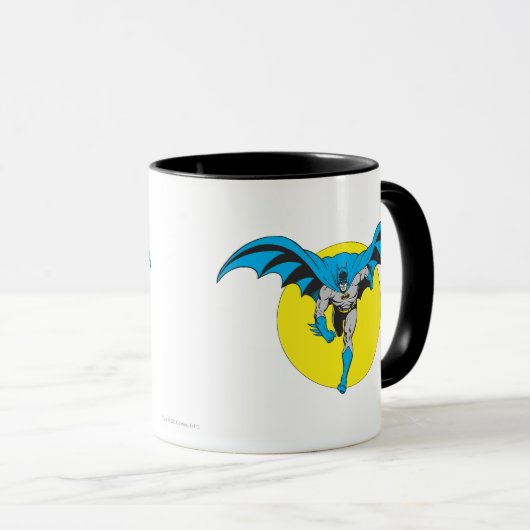 Batman Runs Forward Tasse (VorderseiteRechts)