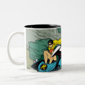 Batman und Robin im Batcycle Zweifarbige Tasse (Links)