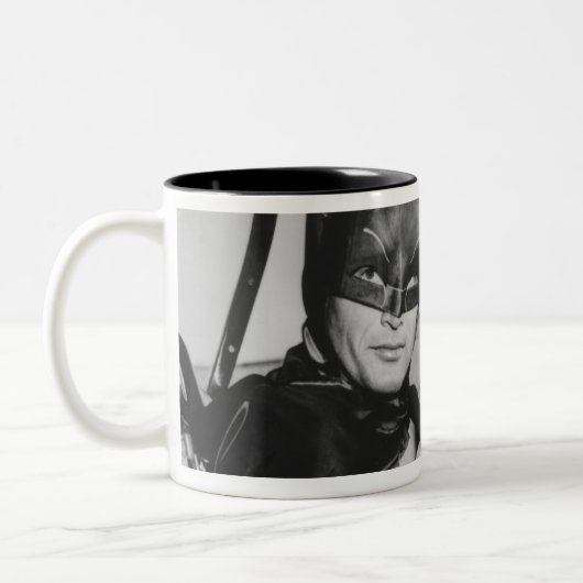 Batman und Robin in Batmobile Zweifarbige Tasse (Links)