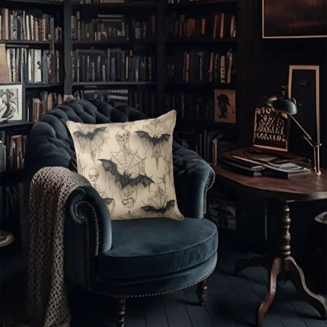 Bats & Spider Webs Gothic Kissen (Von Creator hochgeladen)