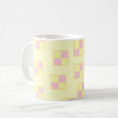 Battenburg Kuchen-Muster. Rosa und Gelb Kaffeetasse (Vorderseite Links)