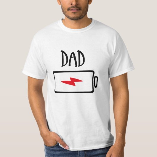 Batterie leer – Papa T-Shirt (Vorderseite)