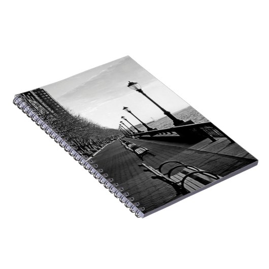 Batteriehauptstadt I Notizblock (Rechte Seite)