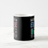Batterielebensdauer eines ER-Krankenschwester-Humo Kaffeetasse (Mittel)