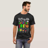 Battery Life of the Cafeteria Crew Cafeteria Schoo T-Shirt (Vorne ganz)