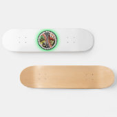 Battle Tattoo Zeichnend Skateboard (Horizontal)