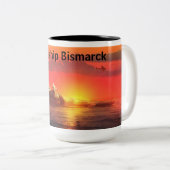 Battleship Bismarck Zweifarbige Tasse (VorderseiteRechts)