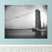 Bau der Brooklyn Bridge-Fotografie Leinwanddruck (Insitu (Holzboden))